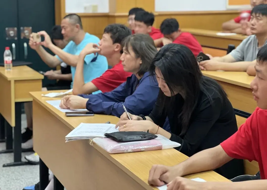 制定篮球交流计划以促进个人技能发展的方法_0